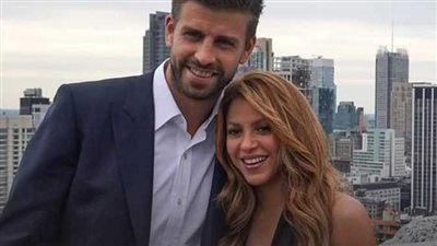 صن البريطانية تكشف الصورة التي تسببت في انفصال بيكيه عن شاكيرا 