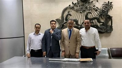 إحباط محاولة تهريب بندقية ضغط هواء ومستحضرات تجميل بجمارك مطار سوهاج