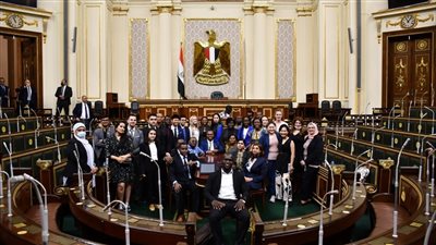 الشباب والرياضة تنظم زيارة للمشاركين بمنحة ناصر للقيادة الدولية لمجلسي النواب والشيوخ