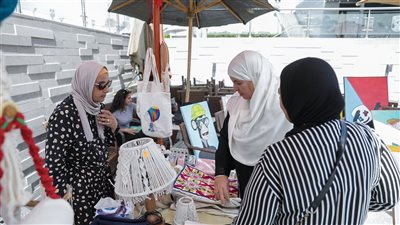 إقبال كثيف على معرض المشغولات بـ«أهلي مدينة نصر»