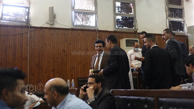محاكمة متهمين 
