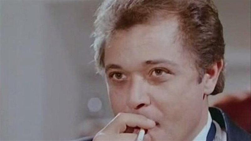 الفنان محمود عبد