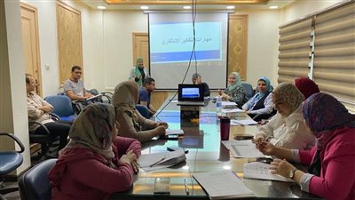 تدريب العاملين بالقابضة للمطارات على مهارات التفكير الابتكاري 