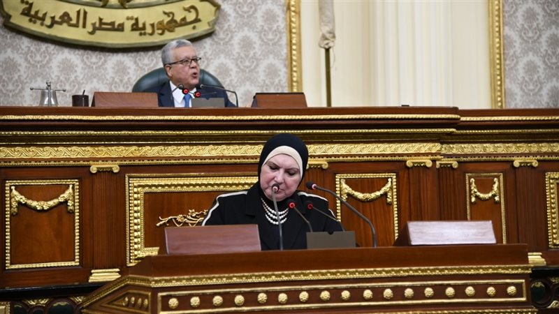 جلسة البرلمان بحضور