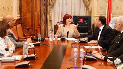 «سياحة النواب» تصدر ٨ توصيات لتعظيم التنافسية الدولية لمصر للطيران للأسواق الحرة