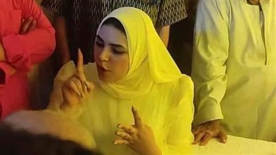 عروس كفر الدوار: 