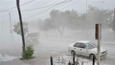 سرعة الرياح 100 كيلو في الساعة.. قتيل و15 جريحا جراء عواصف عنيفة بفرنسا