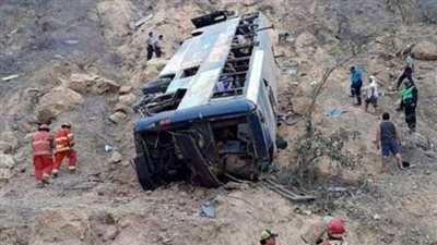 25 قتيلا في الهند بسقوط حافلة في وادٍ سحيق