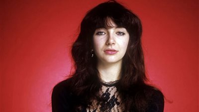 كيت بوش تمنح منتجيّ Stranger Things تصريحا لاستخدام أغنيتها 