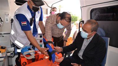 ضمن حياة كريمة.. انضمام 14 سيارة إسعاف جديدة للخدمة بالإسماعيلية | صور 