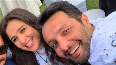 شقيق ياسمين عبد العزيز: إحنا اللي ليكي بعد ربنا.. والفنانة ترد: اتوكس ياللي بعت أختك 