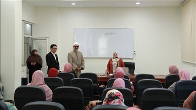 البحوث الإسلامية يعقد دورة تدريبية لواعظات الأزهر لتأهيلهن لبرامج توعية الحجاج 