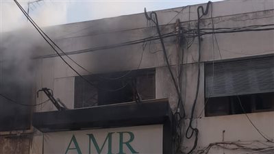 حريق هائل بمخزن ألعاب أطفال بمنطقة محطة الرمل في الإسكندرية