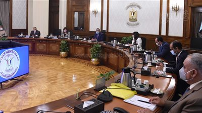 مدبولي يكلف بسرعة توفير تمويل المشروعات التي تنفذها الهيئة الهندسية للوزارات