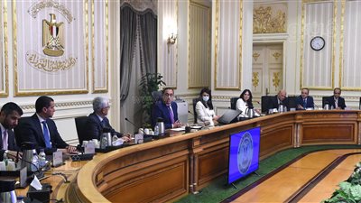 مدبولي: 5.9 مليار دولار قيمة محفظة التعاون بين مصر والبنك الدولي 