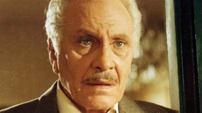 محمود مرسى.. العملاق الذي واجه إرهاب بريطانيا في عقر دارها.. وهذا سر طلاقه من سميحة أيوب