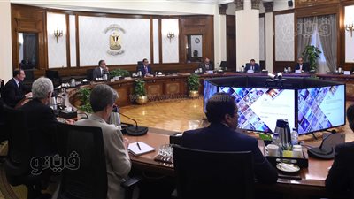 مدبولي يستعرض مسودة استراتيجية النهوض بالسياحة