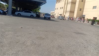 سيارات الإسعاف تستعد لنقل جثث ضحايا مجزرة دشنا لمثواهم الأخير|صور 