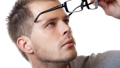 بدائل ارتداء النظارة الطبية 