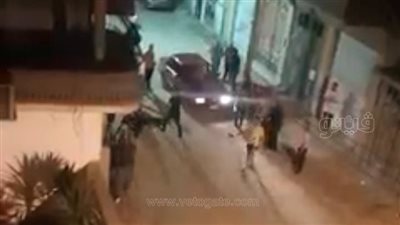 غموض حول واقعة إلقاء سيدة بنفسها من الطابق الثالث بعمارة سكنية بالمحلة|فيديو