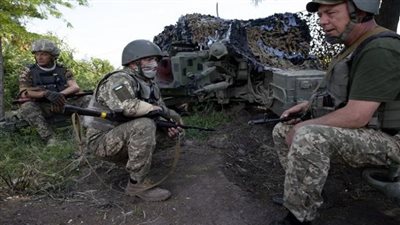 آيفون 13 للمكالمات فقط.. أسلحة الغرب لدى الأوكرانيين