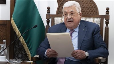 حركة فتح تنفي شائعة وفاة الرئيس محمود عباس وتؤكد: يتمتع بصحة جيدة ويزاول عمله