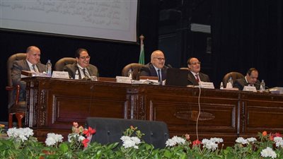 تفاصيل اجتماع مجلس جامعة القاهرة برئاسة الخشت