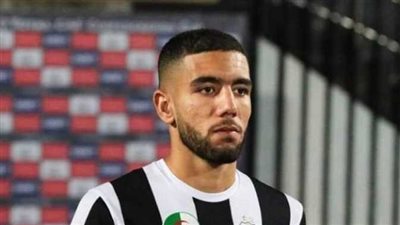 مصدر بسيراميكا ينتقد استعارة القندوسي بـ 400 ألف دولار 