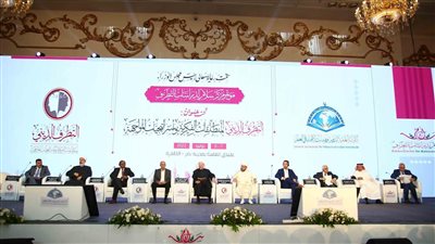 رسائل مهمة بجلسة 