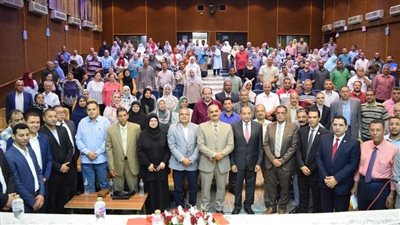 رئيس جامعة بني سويف يفتتح ورشة ميكنة المرتبات.. ويشيد بتوجه الدولة للتحول الرقمي 