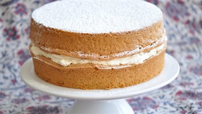 طريقة عمل الكيكة الإسفنجية اللذيذة الفرنسية 