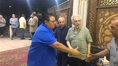 بالصور.. الغيطي والمخرج خالد جلال ومحمد ياسين في عزاء المنتج محسن علم الدين