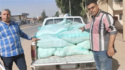 ضبط  ١٧ شيكارة دقيق مدعم قبل بيعه فى السوق السوداء بالعياط