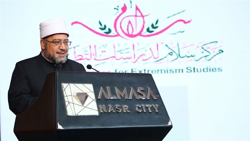  أشرف سعد الباحث