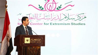 رئيس مرکز تريندز للبحوث: نحتاج إلى استراتيجية متكاملة الأركان لمواجهة التطرف