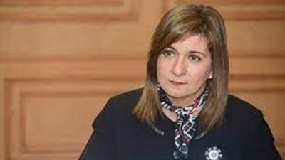 الهجرة: وثيقة التأمين للمصريين بالخارج تتخطى 200 ألف مشترك.. والتسجيل عبر واتساب