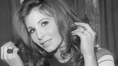 زيزي البدراوي.. هاجمها النقاد في بدايتها الفنية.. وكرهها الجمهور بسبب عبد الحليم حافظ 