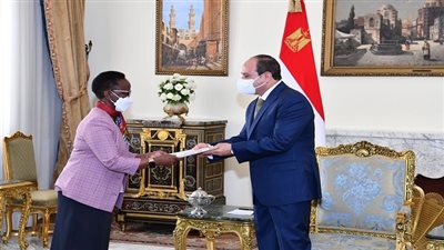 السيسي يتسلم رسالة خطية من رئيسة تنزانيا 