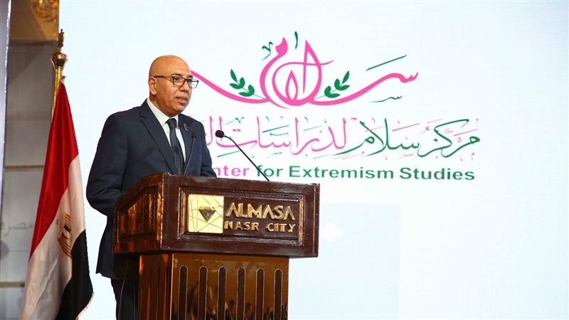خالد عكاشة مدير المركز