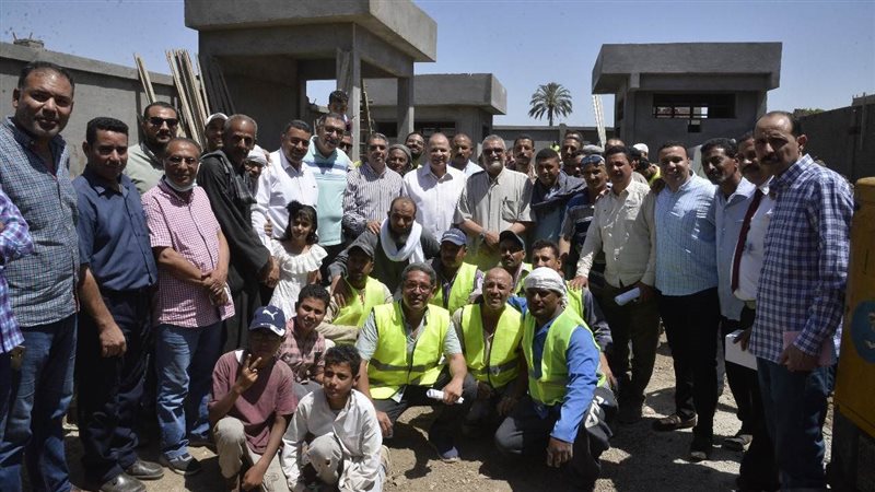 محافظ أسيوط يتفقد