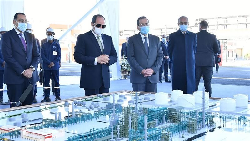 الرئيس السيسي يتفقد