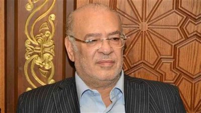 صلاح عبد الله عن منة شلبي: ربنا يفك كربك يا بنتي