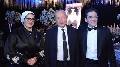 الدكتور خالد مجاهد يحتفل بـ