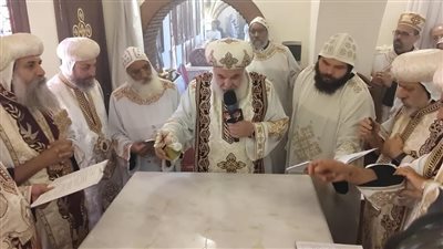 بعد الاعتراف به قديسا.. تدشين مذبح علي أسم الراهب يسطس الأنطوني