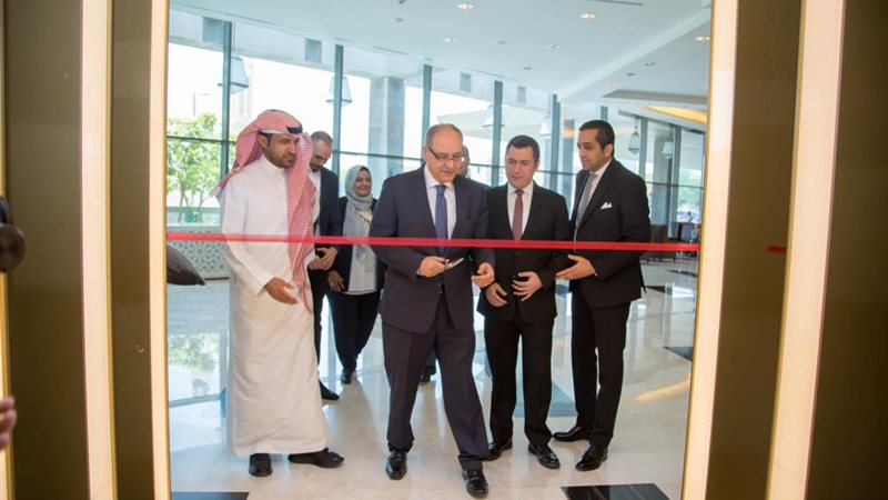 افتتاح معارض ”عقارات