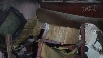 بائع خردة يحرق شقة بعد رفض مالك العقار تجديد عقد إيجارها|صور