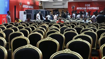 شاهد.. تحضيرات النادي الأهلي لمؤتمر محمود الخطيب 