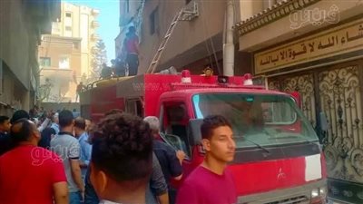 إخماد حريق نشب داخل مخزن أدوات مدرسية في عين شمس