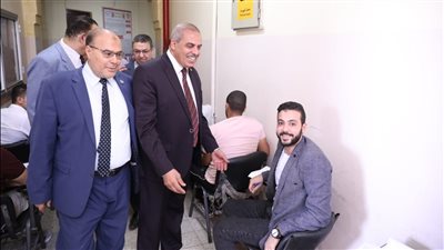 رئيس جامعة الأزهر يتفقد لجان امتحانات كليات الجامعة بقطاع الدراسة 