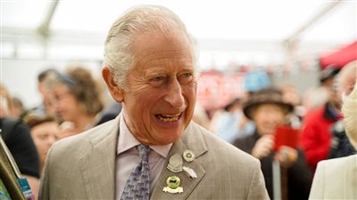 مفاجأة.. وريث العرش البريطاني يخرج عن الحياد ويصف سياسة الحكومة بالمروعة 